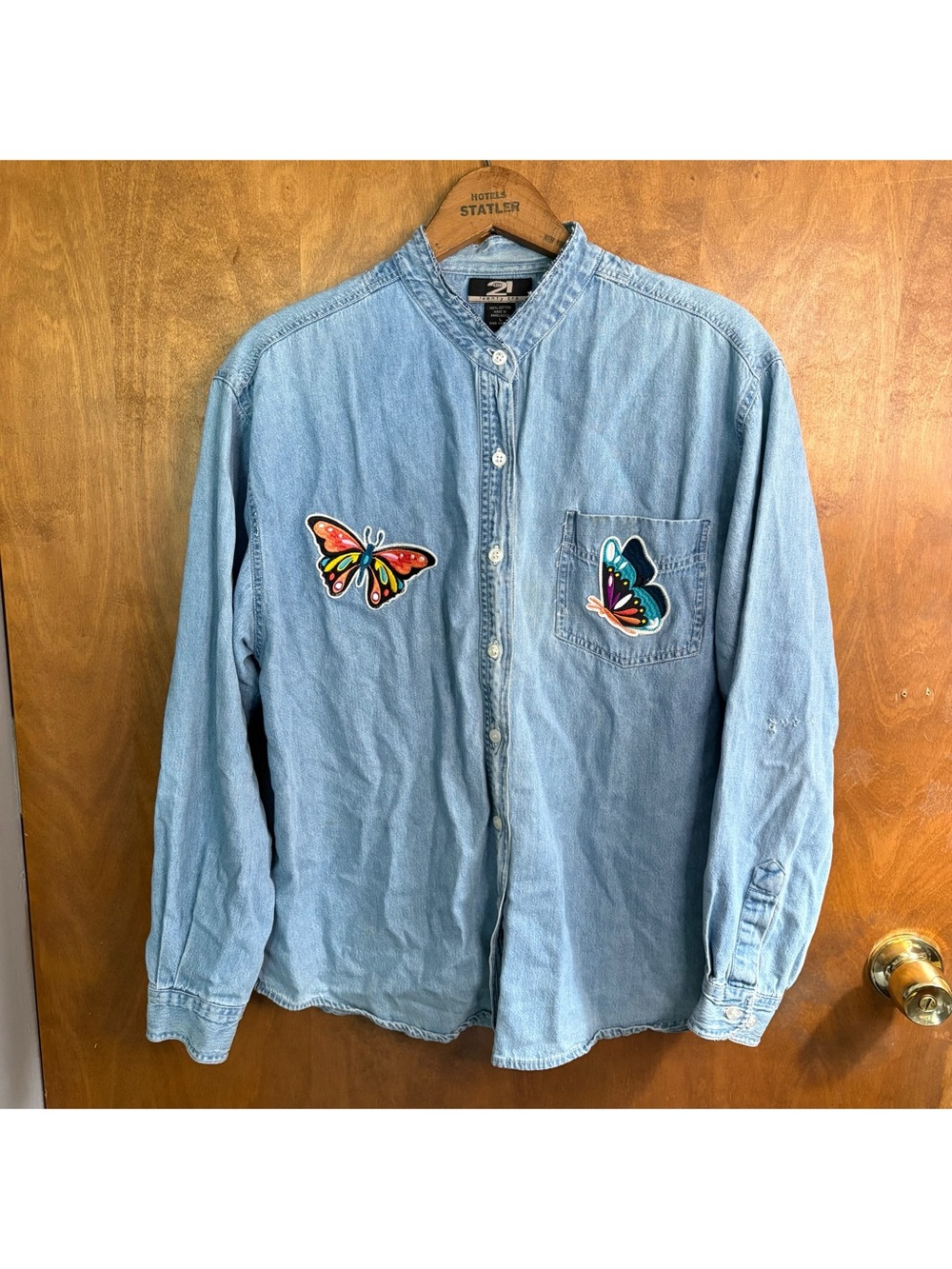 Vintage Y2K Denim Button Down Shirt Butterfly Embroidered Large Jean Artsy Boho